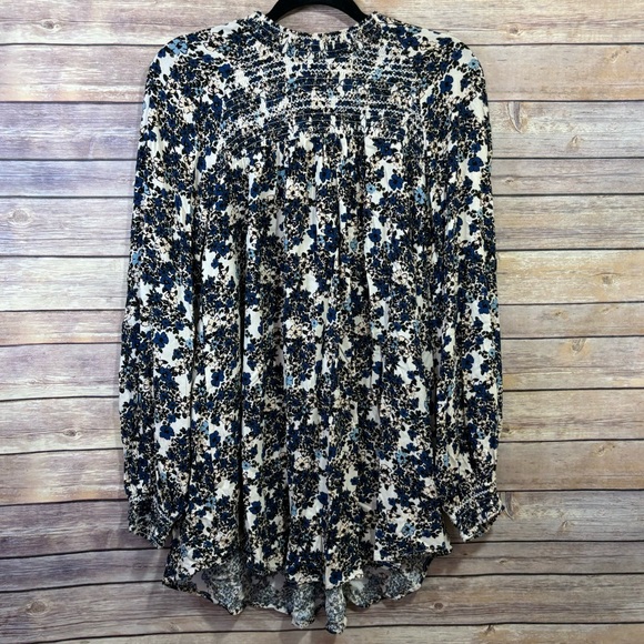 Free People Long Sleeve Tunic Dress with High Neck Smocked Size Medium D3 - Picture 1 of 8